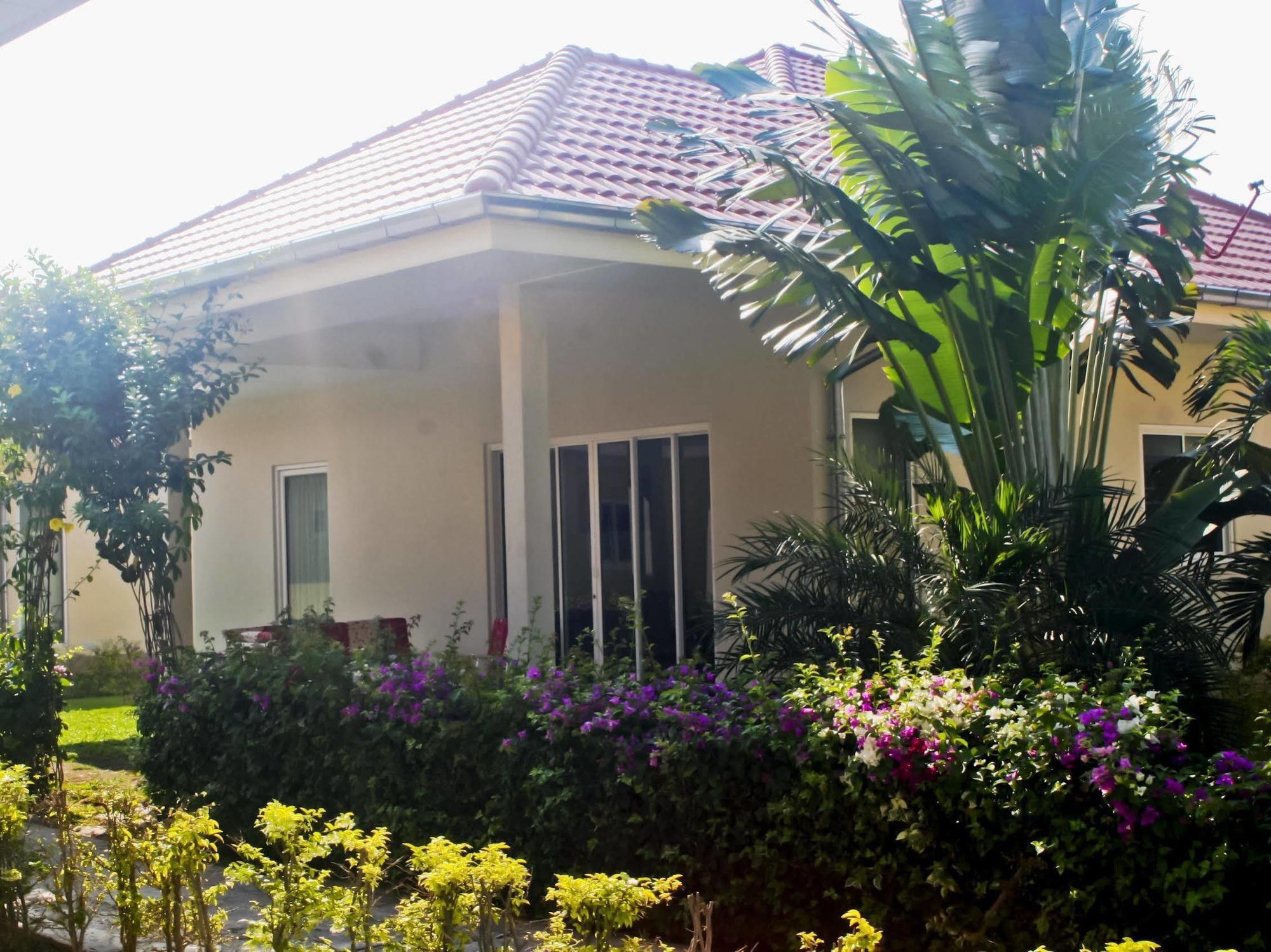 Garden Hills Villa Resort Cha-Am Exterior foto